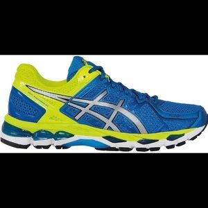 *New in Box* Lightweight with excellent cushioning. Great for overpronators.